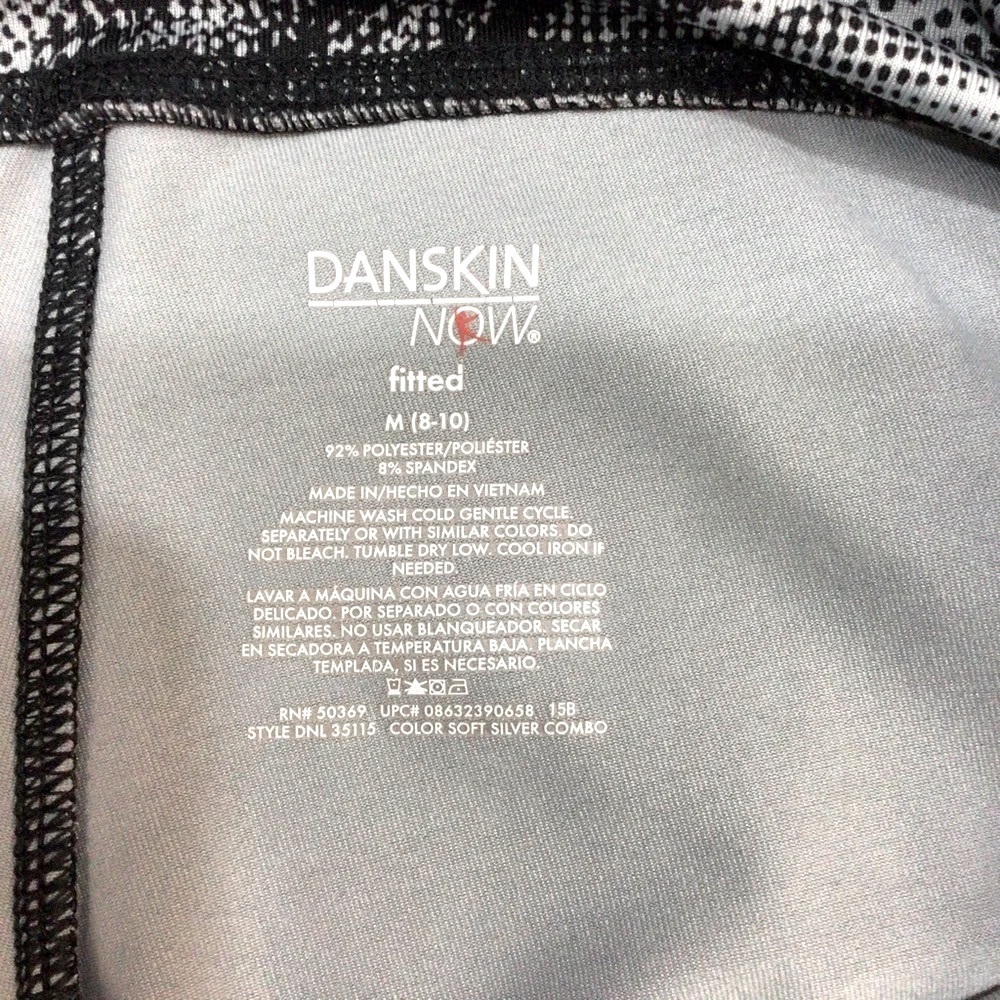 Danskin Now Black & Gray Capri Leggings with pocket - Size Medium (8-10) - Picture 9 of 10